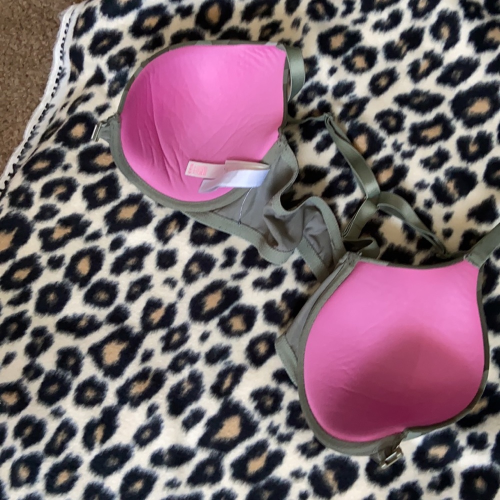 Pink cami bra - Picture 6 of 6